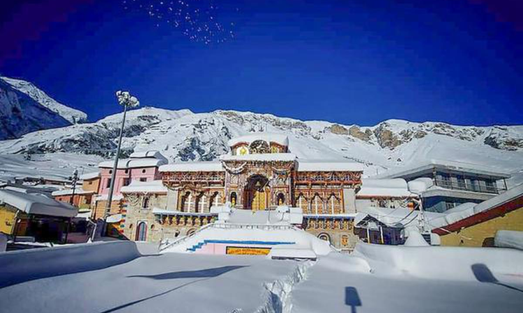 Badrinath Dham in Winter