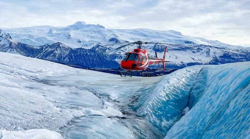12 Amazing Helicopter Ride Destinations in the World