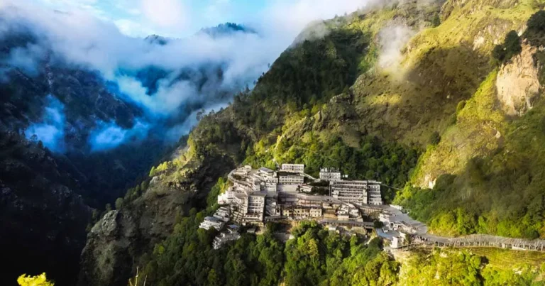 Places To Visit Near Vaishno Devi – Travel Guide