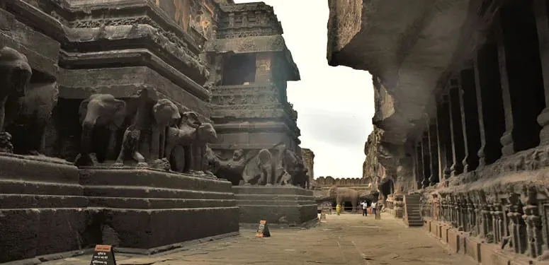 Ajanta Ellora Caves Package from Mumbai by Flight 