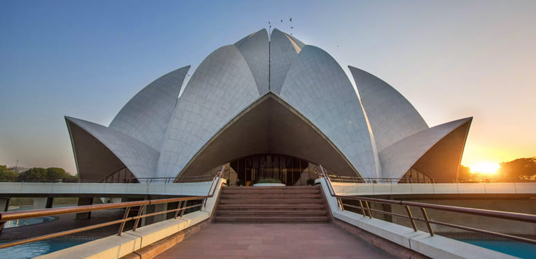 Golden Triangle Tour Package by Helicopter